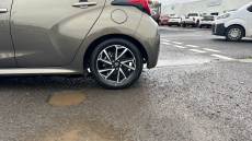 Toyota Yaris 1.5 Hybrid Design 5dr CVT Hybrid Hatchback